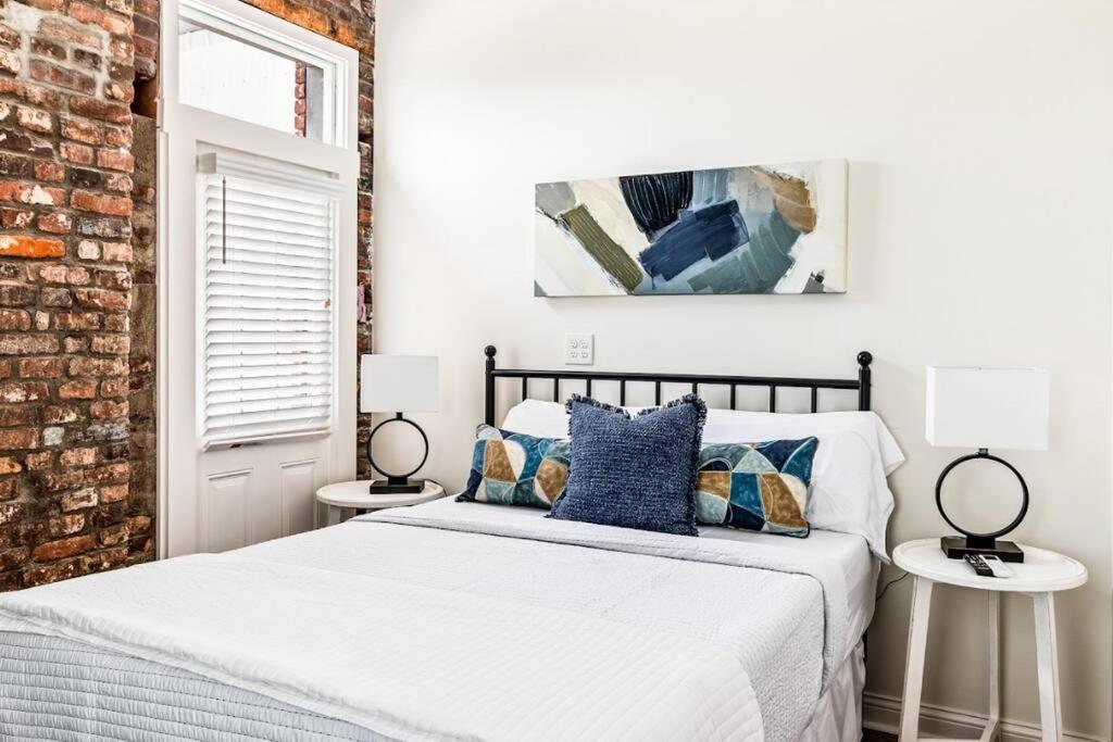 Downtown Kentucky Perfect For Groups Holiday home