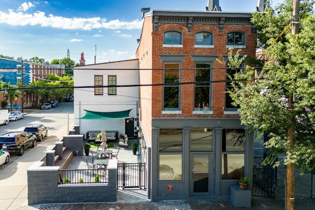 Downtown Kentucky Perfect For Groups Holiday home